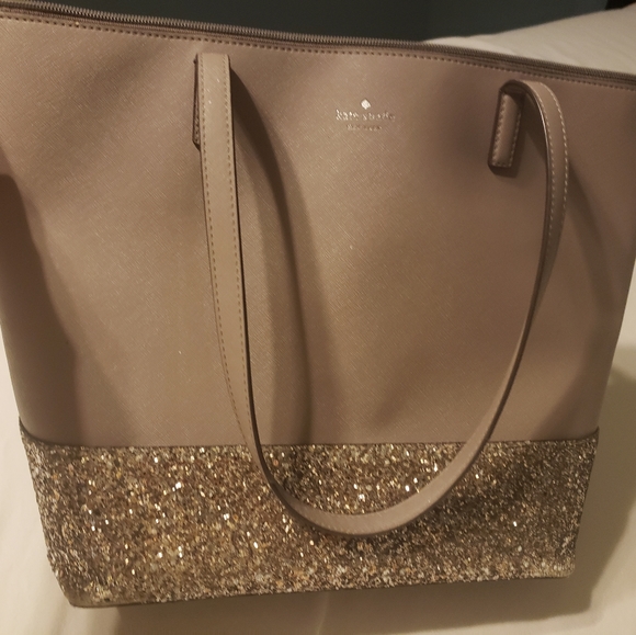 kate spade Handbags - Kate spade purse
